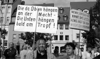 Heute die – morgen wir. Eine Klasse – ein Kampf gegen kapitalistische Krise. Die Reichen sollen zahlen!